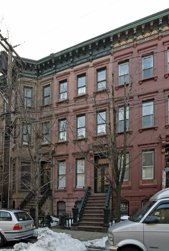 115 Wayne St in Jersey City, NJ - Foto de edificio - Building Photo