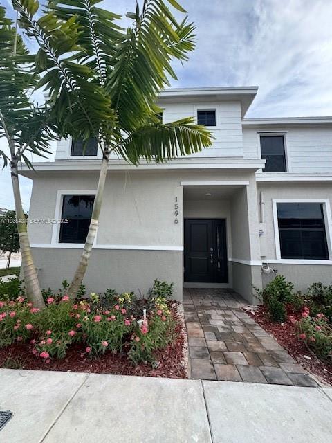 1596 NE 3rd Ave in Florida City, FL - Building Photo - Building Photo