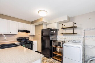 709 Central Ave in Dover, NH - Building Photo - Building Photo