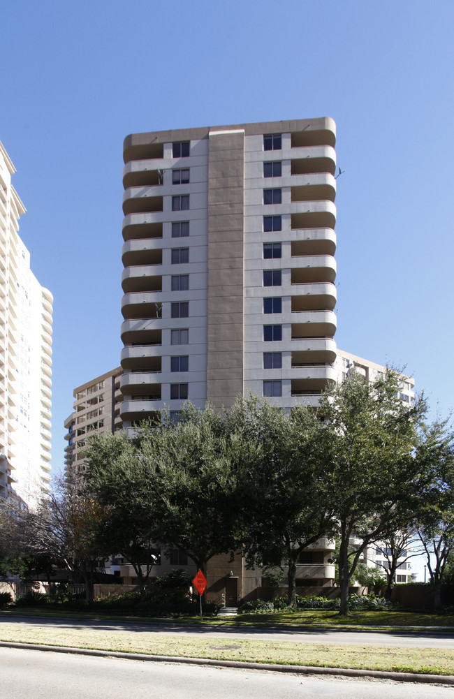 Sage Condominiums in Houston, TX - Building Photo - Building Photo