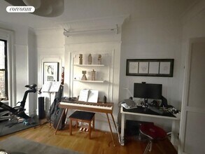 1211 8th Ave in Brooklyn, NY - Foto de edificio - Building Photo