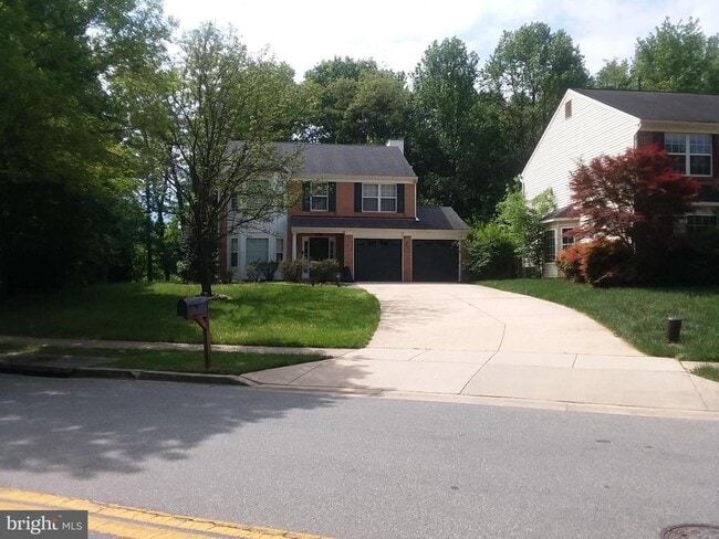 property at 13717 Gullivers Trail