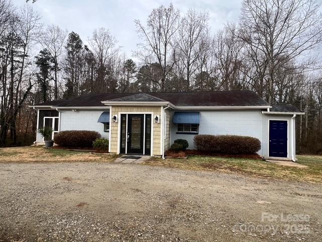 8197 Sherrills Ford Rd in Sherrills Ford, NC - Building Photo