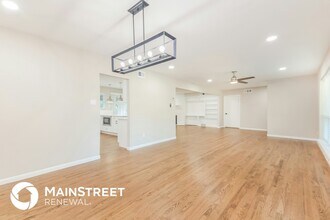 6518 Ridgemont Dr in Dallas, TX - Building Photo - Building Photo