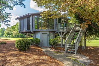 1175 St Andrews Dr in Pinehurst, NC - Building Photo - Building Photo