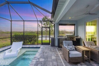 12930 True Blue Cir in Bradenton, FL - Building Photo - Building Photo