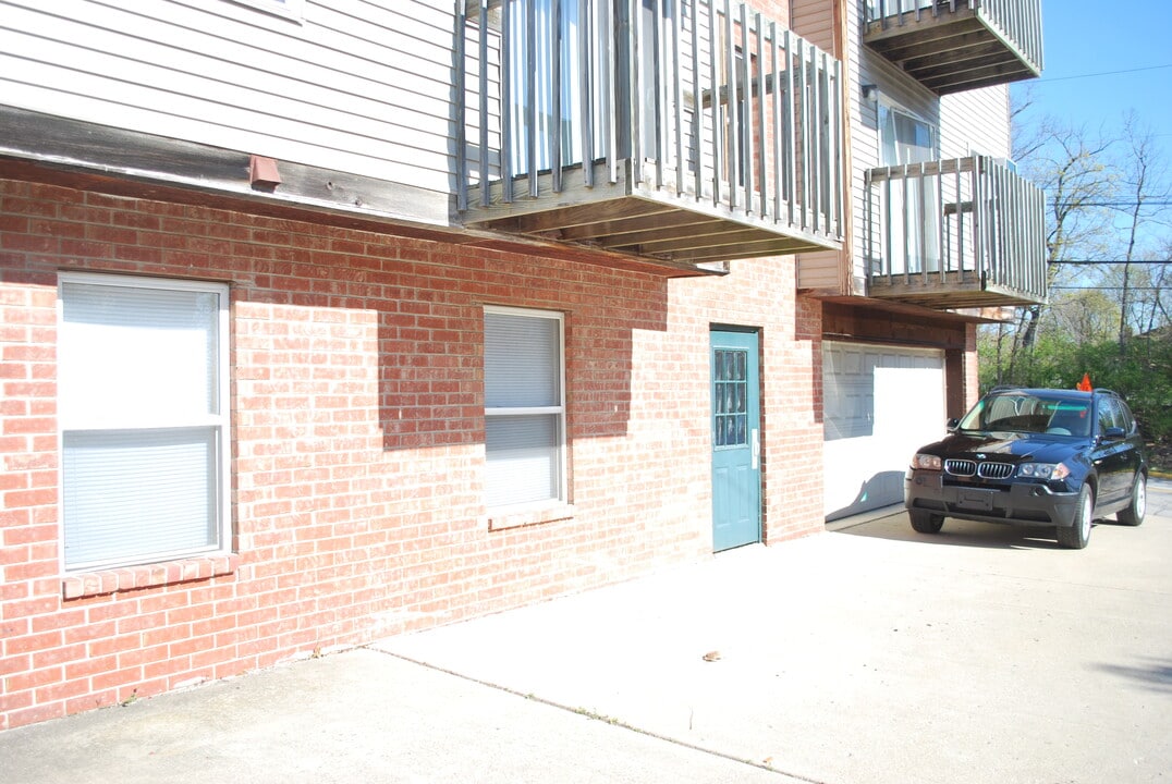 176 Littleton St, Apt 6, Unit 6 in West Lafayette, IN - Foto de edificio