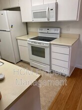 20702 El Toro Rd in Lake Forest, CA - Building Photo - Building Photo