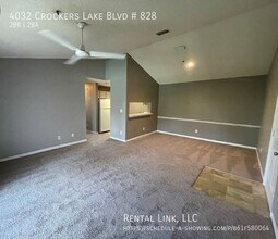 4032 Crockers Lake Blvd in Sarasota, FL - Building Photo - Building Photo