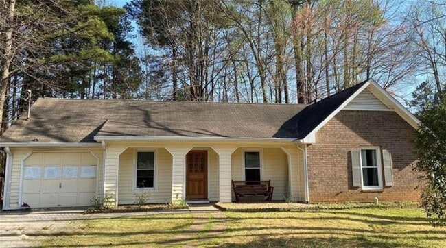 1232 Daniel Ln in Lawrenceville, GA - Foto de edificio - Building Photo