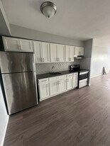 109 Kaye Vue Dr in Hamden, CT - Building Photo