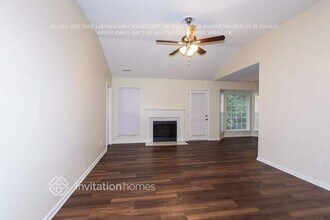 8612 Warwick Crest Ln in Charlotte, NC - Building Photo - Building Photo