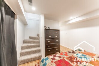 2252 N Cleveland Ave in Chicago, IL - Building Photo - Building Photo