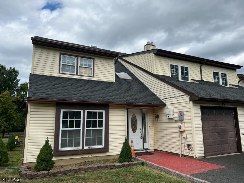 11 Crefeld Ct in Lincoln Park, NJ - Building Photo