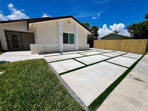 20848 SW 118th Ave in Miami, FL - Building Photo - Building Photo
