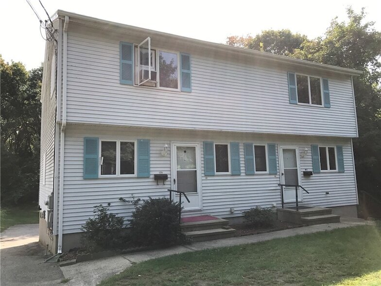 12 Beacon St, Unit 1014-403 in Westerly, RI - Building Photo