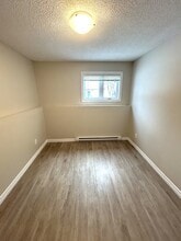 1 Webb Pl in Mt Pearl, NL - Building Photo - Building Photo