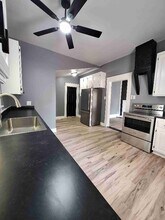 217 S Black Ave in Sulphur Springs, AR - Building Photo - Building Photo