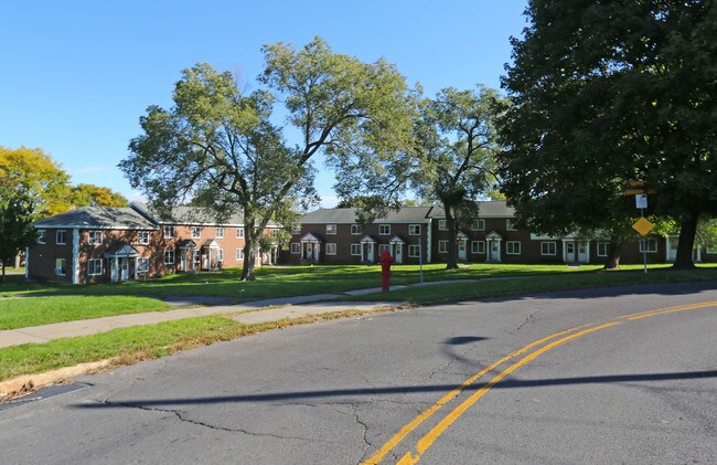 201 Beacon Rd in Syracuse, NY - Building Photo - Building Photo