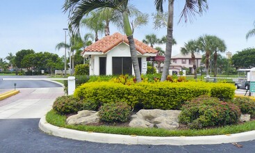 13281 Crisa Dr in West Palm Beach, FL - Building Photo - Building Photo