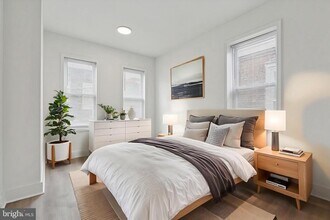 2250 N Woodstock St in Philadelphia, PA - Building Photo - Building Photo