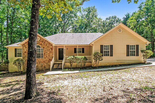 property at 709 Miami Ct