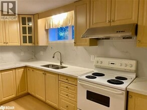 1 Shady Glen Crescent in Caledon, ON - Building Photo - Building Photo