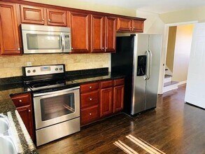 3467 Pheasant Ct in Decatur, GA - Building Photo - Building Photo