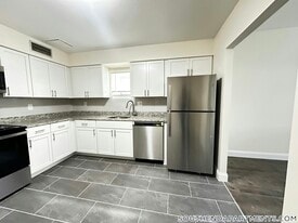 650 Columbus Ave in Boston, MA - Building Photo