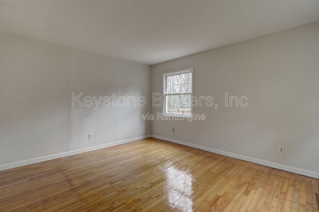 4168 Tara Dr in Forest Park, GA - Building Photo - Building Photo