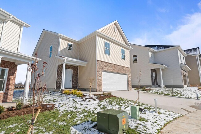 108 Lambert Fld in Nicholasville, KY - Building Photo - Building Photo