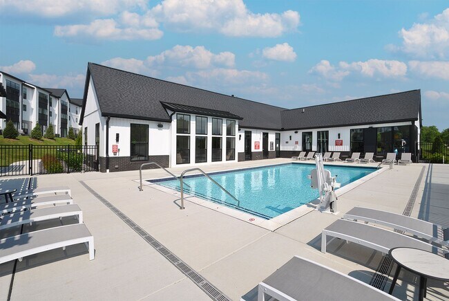 Avant Apartments