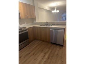 103-62A 62 A Ave in Surrey, BC - Building Photo - Building Photo