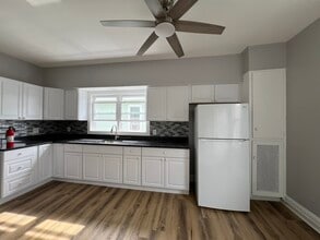 410 Cedar Ave in Highland Park, NJ - Building Photo - Building Photo