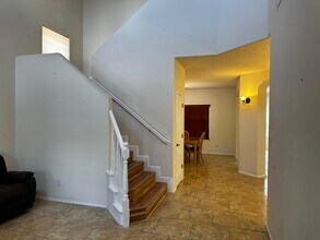 5856 Ermemin Ave in Albuquerque, NM - Building Photo - Building Photo