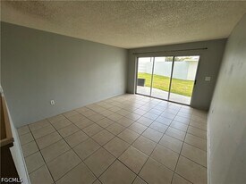 3704 Broadway in Ft. Myers, FL - Building Photo