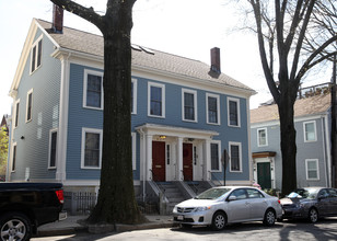 92 Gore St in Cambridge, MA - Foto de edificio - Building Photo