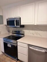 213 SE 9th St in Delray Beach, FL - Building Photo - Building Photo