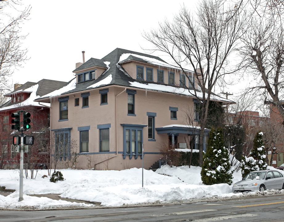 1165 Corona St in Denver, CO - Foto de edificio