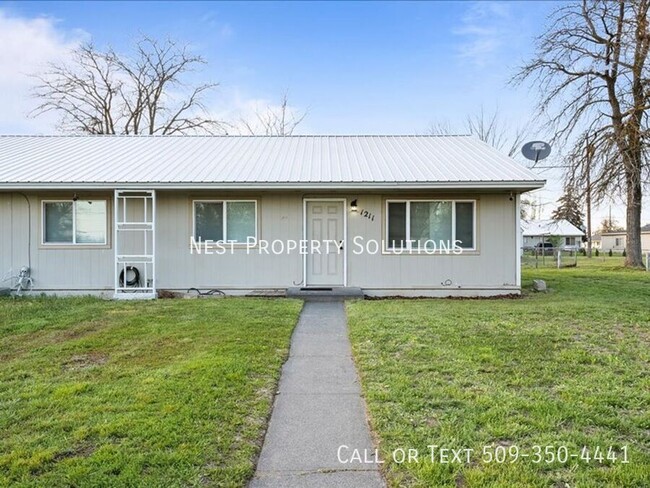 property at 1211 Vandenburg Ave