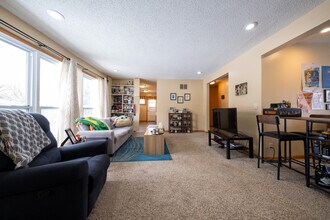 5924 Idaho Ave N in Minneapolis, MN - Building Photo - Building Photo