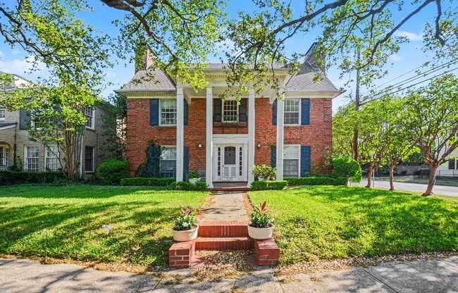 property at 4100 Hawthorne Ave