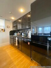 390 Commonwealth Ave in Boston, MA - Building Photo - Building Photo