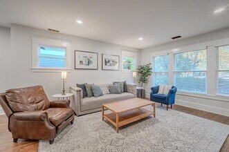 5822 Belmont Ave in Dallas, TX - Building Photo - Building Photo