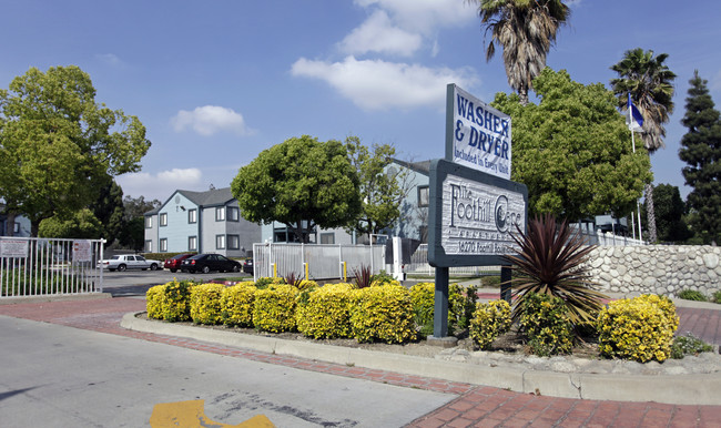 Foothill Cape Apartments in Fontana, CA - Building Photo - Building Photo