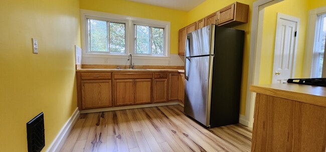 property at 332 Grant Ave