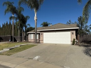 1501 Shiprock Ct in Modesto, CA - Building Photo - Building Photo