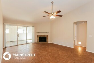 7744 W Yucca St in Peoria, AZ - Building Photo - Building Photo