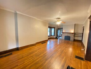 1921 Summit St in Columbus, OH - Building Photo - Building Photo