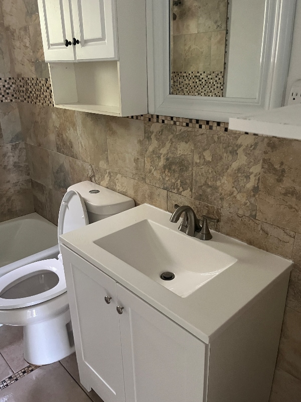 702 N L St in Lake Worth Beach, FL - Foto de edificio - Building Photo